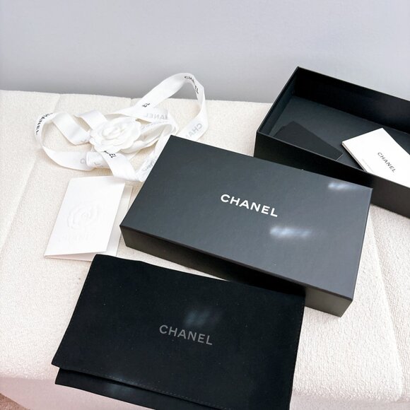 BRAND NEW CHANEL PACKAGING, PRICE FOR ALL - Picture 7 of 7